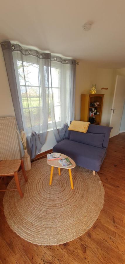 Appartement Le Studio De Rochavelle à Chiché Extérieur photo